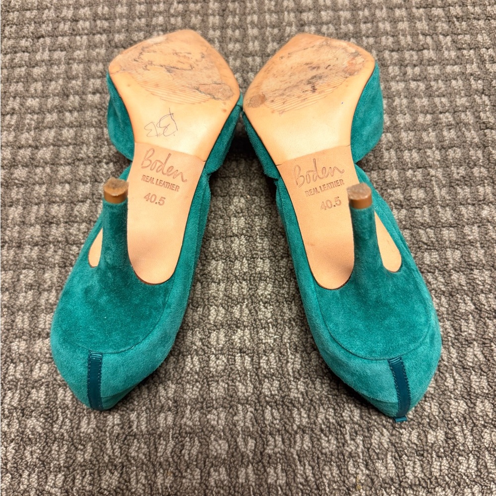Boden Beautiful Green (Teal) Suede Heels - Like New sz 40.5 - Picture 5 of 6